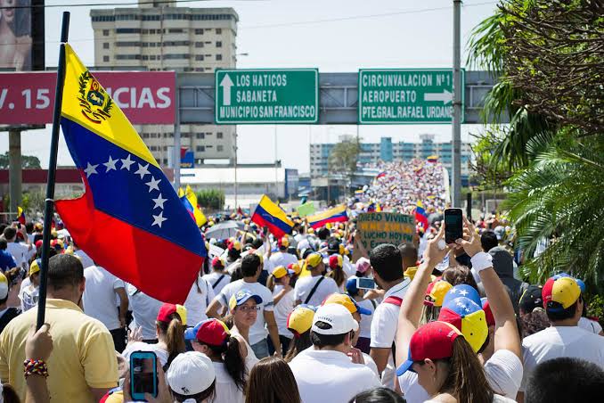 Image result for Colombianos en Venezuela
