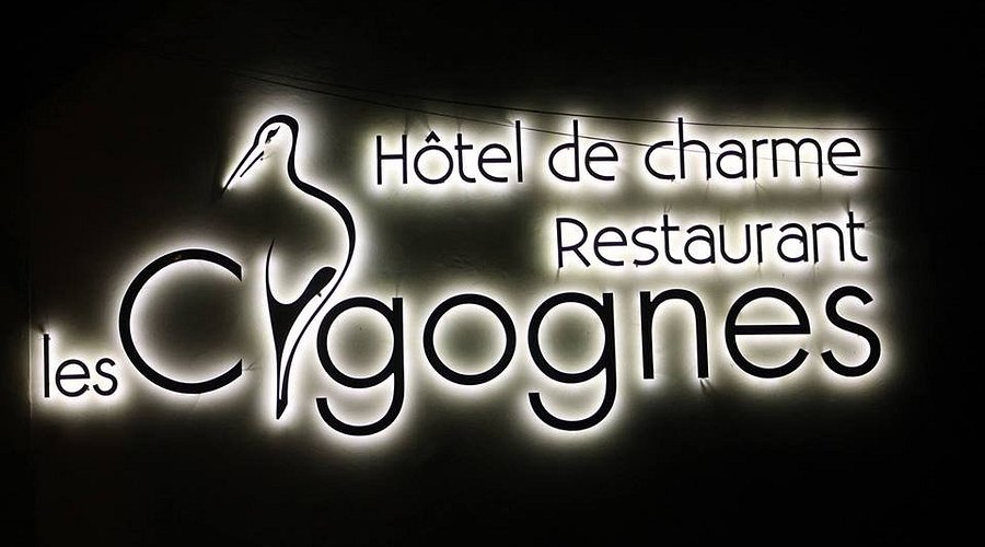 Image result for Dar Les Cigognes